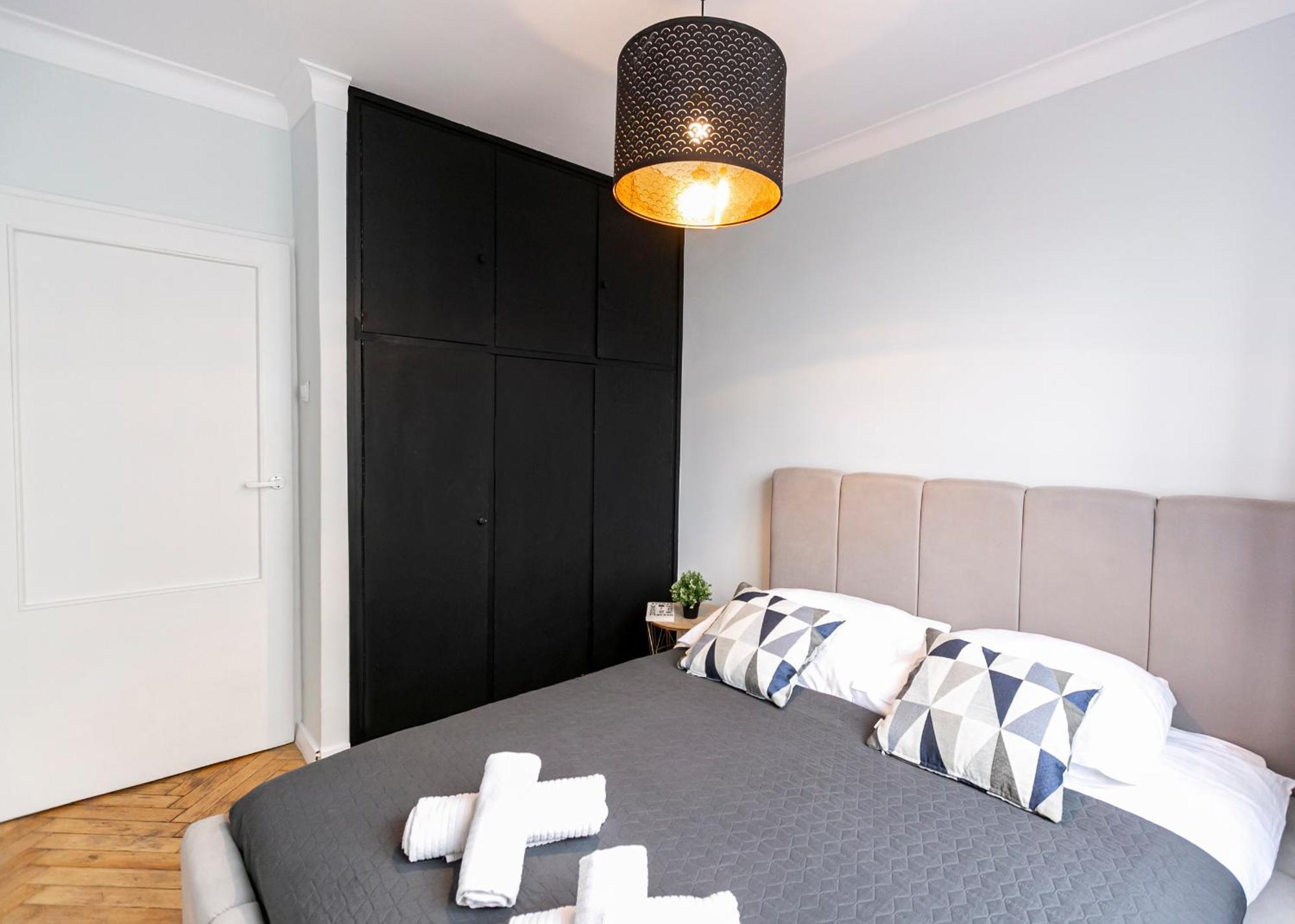 Nowogrodzka 78 - Apartament Dla 4 Osob - 200M Od Szpitala Klinicznego Na Lindleya - 1Km Do Dworca Centralnego - Wifi - Smart Tv 45 Cali Varsovie Extérieur photo