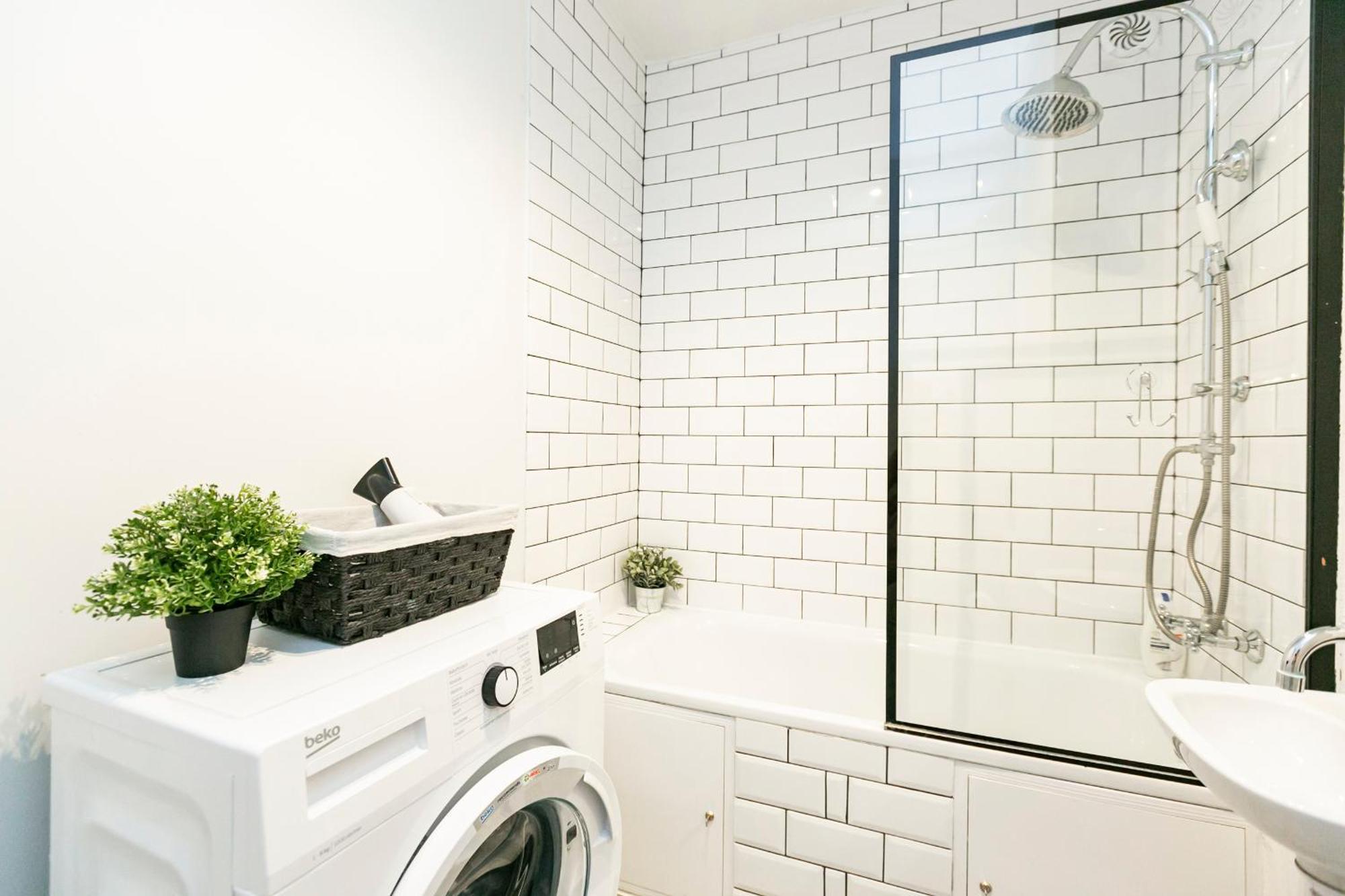 Nowogrodzka 78 - Apartament Dla 4 Osob - 200M Od Szpitala Klinicznego Na Lindleya - 1Km Do Dworca Centralnego - Wifi - Smart Tv 45 Cali Varsovie Extérieur photo